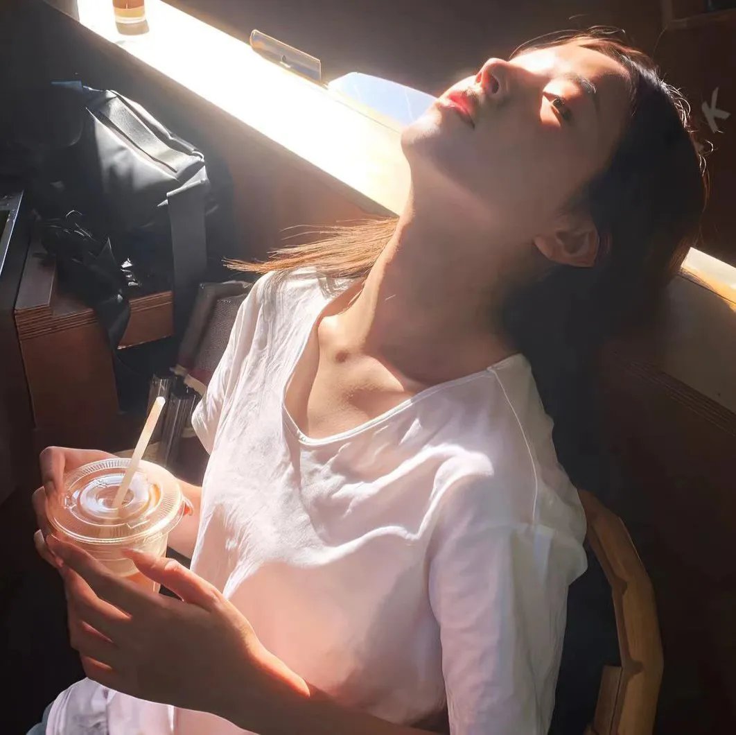 大婚当日首富老妈来寻我